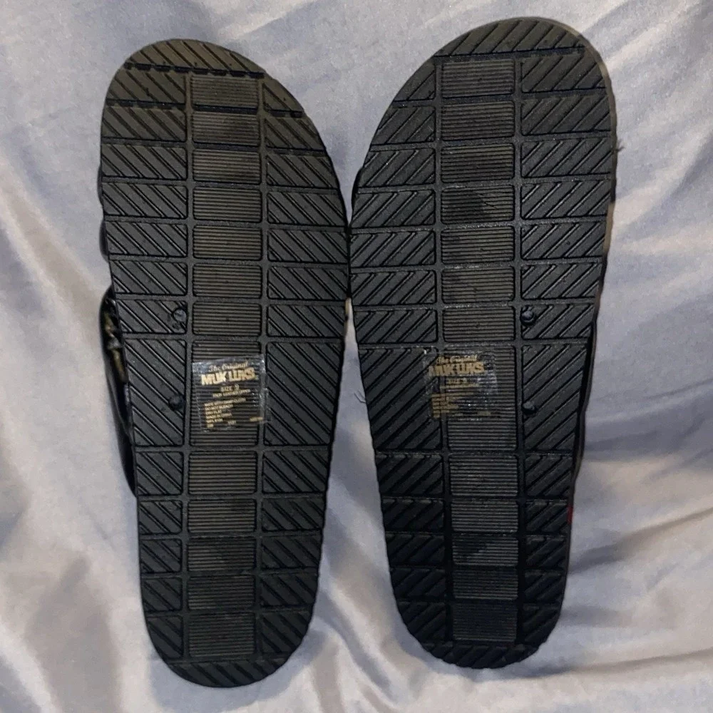 NEW MUK LUKS Puffy Strap Slide Sandals Tidal Wave Black,9 With Tags